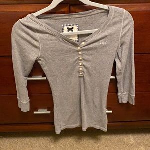 Gilly Hicks button down top in grey
